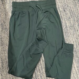 Senita Weekend Jogger